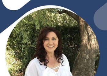 “Ahora eres tú a quien quiero escuchar”: Intérprete de “Adiós Tía Paty” escuchó a los republicanos y levantó candidatura por el partido de Kast