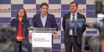 Partido Republicano presentó a Enrique Bassaletti como su carta para la alcaldía de Maipú