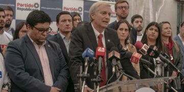 José Antonio Kast y el Partido Republicano presentan la Consulta Nacional sobre Inmigración Ilegal «Habla Chile»