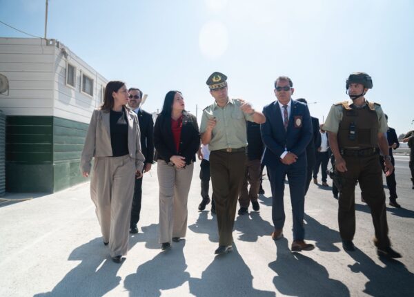 Ministra de Seguridad en el norte del país.
