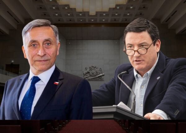 Senadores Arturo Squella y Cristián Vial