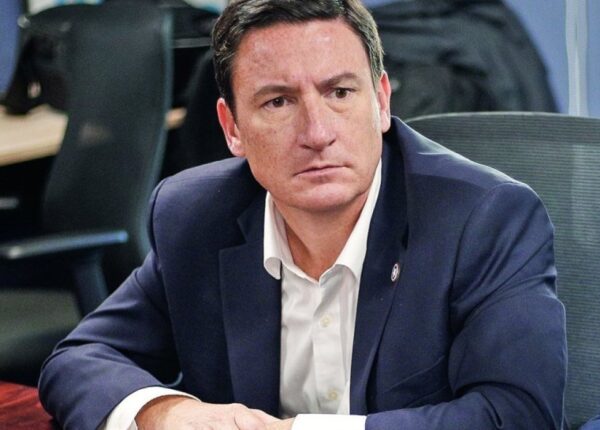 Arturo Squella